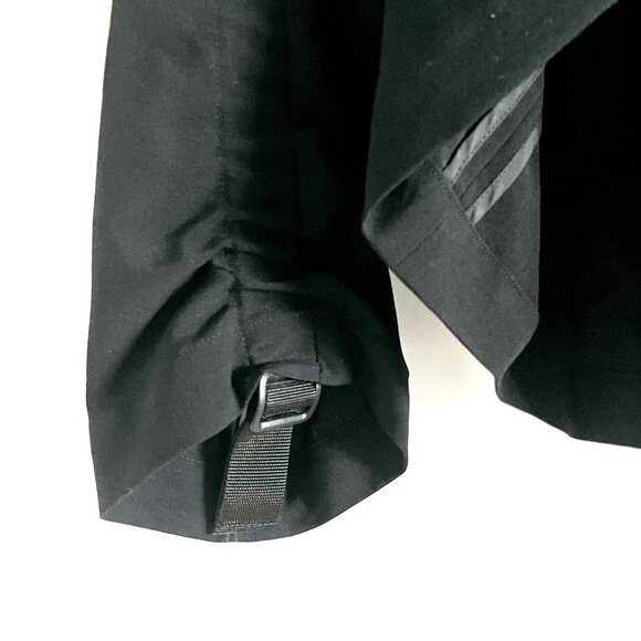 Junya Watanabe Comme des Garçons Jacket with Belts and Straps Detailing in Black - Picture 12 of 13